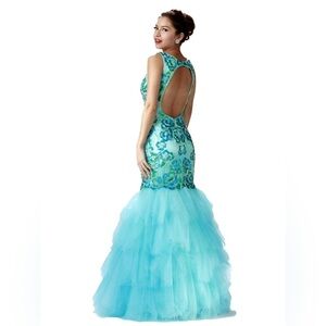 Poly Ariel‎ Prom Dress